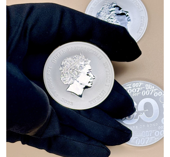 Серебряная монета 60 лет Джеймсу Бонду 1oz 2022 Тувалу 1$