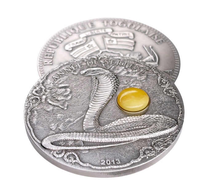 Монета серебряная Того Лунная Змея 2013 2 унции Ag 999 1500₣