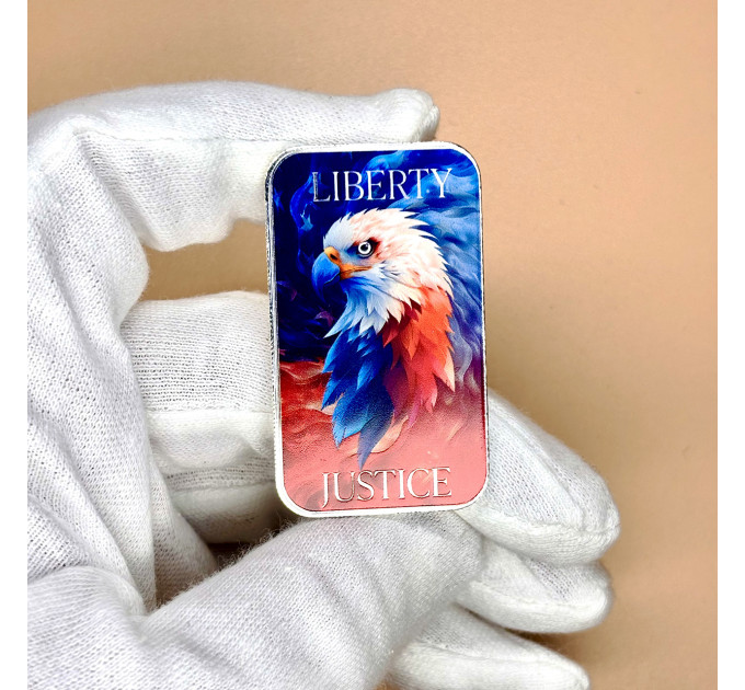 Цветной серебряный слиток Liberty & Justice Eagle – с орлом и флагом США