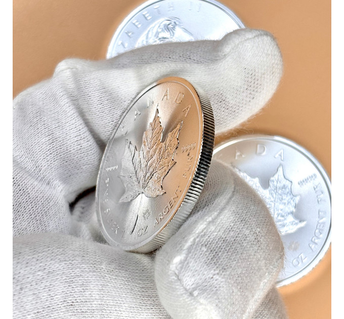 Серебряная монета 5$ «Кленовый лист» 1 oz 2025 Канада 