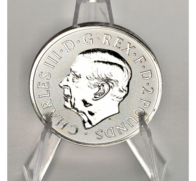 Серебряная монета 2£ «Святой Георгий и Дракон» 1 oz 2025 Великобритания