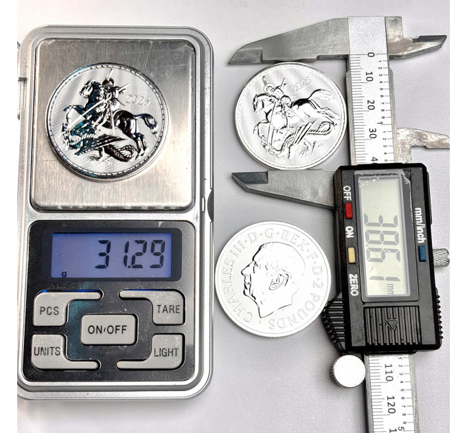 Серебряная монета 2£ «Святой Георгий и Дракон» 1 oz 2025 Великобритания