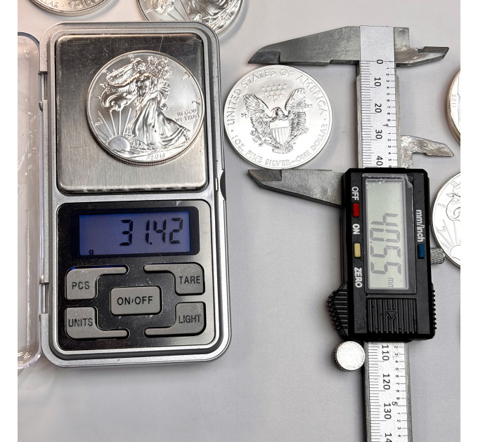 Серебряная монета 1 $ Liberty American Eagle 1 oz 2011 США