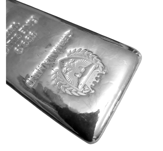 Серебряный слиток Germania Mint 1 кг .9999 с защитной голограммой.
