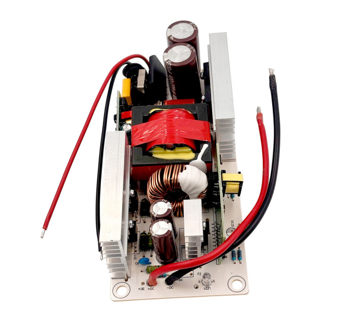 Зарядний пристрій 29.4V 30A 820W — імпульсний перетворювач AC-DC для Li-ion та LiFePO4